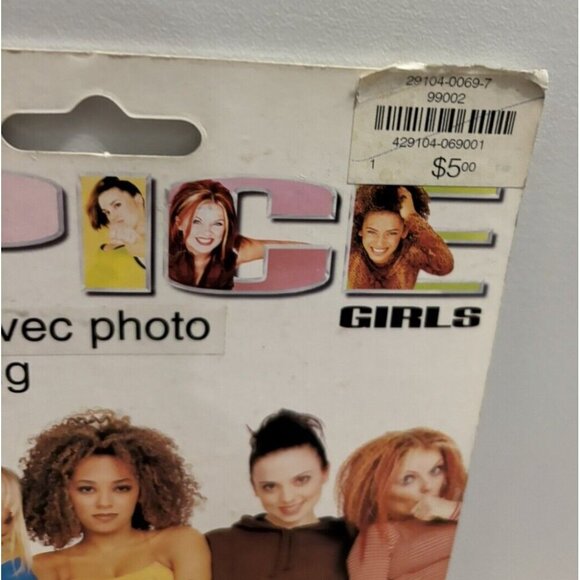 Vintage 1997 Spice Girls Photo Key Chain, Sealed - Picture 2 of 7